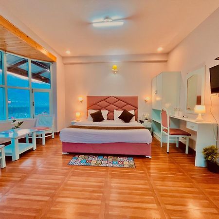 Hadimba Hill View By Hadimba Palace, Manali - Premium Room ! Family Hotel ! Parking ! Near Hadimba Temple Luaran gambar