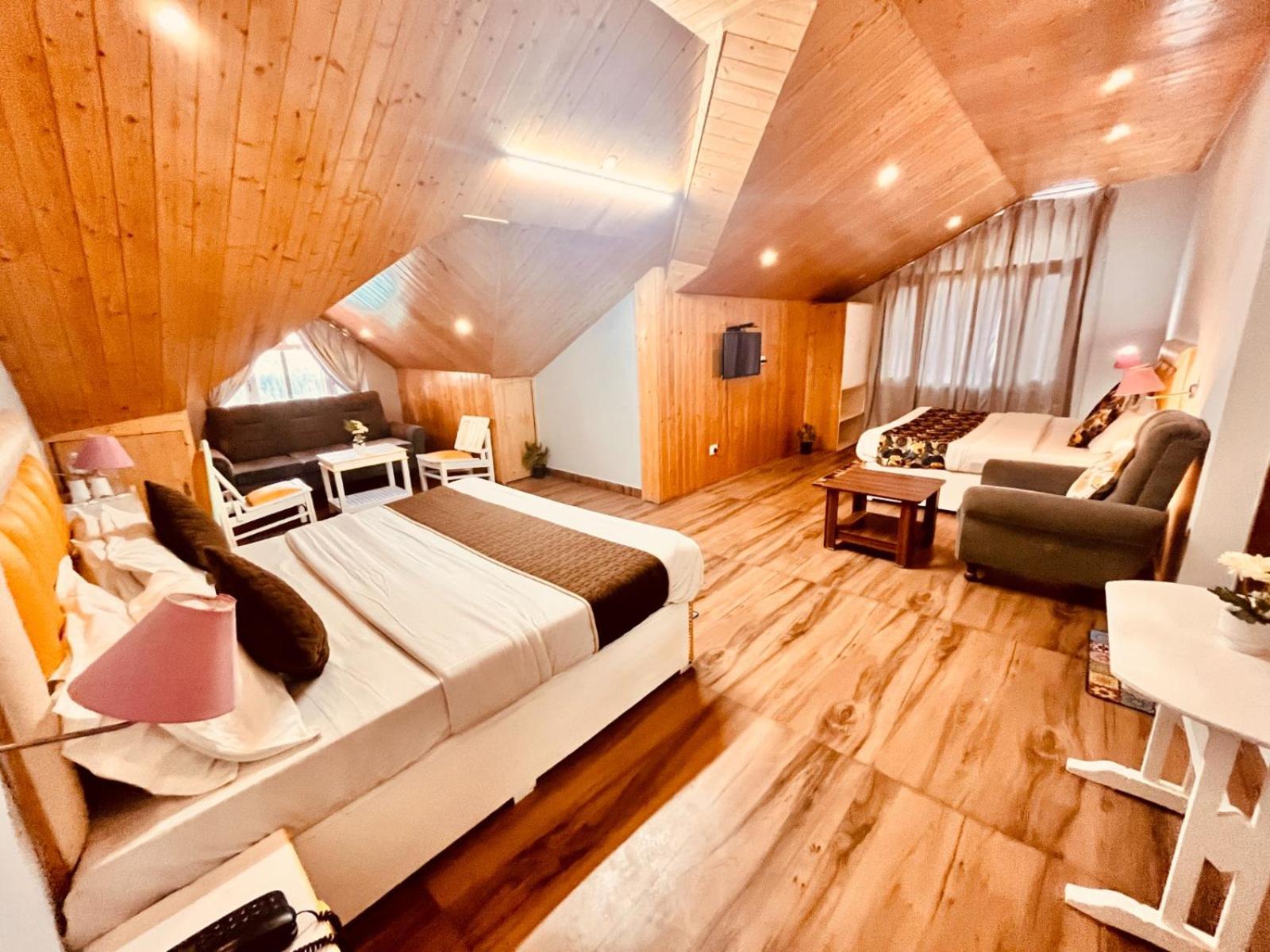 Hadimba Hill View By Hadimba Palace, Manali - Premium Room ! Family Hotel ! Parking ! Near Hadimba Temple Luaran gambar