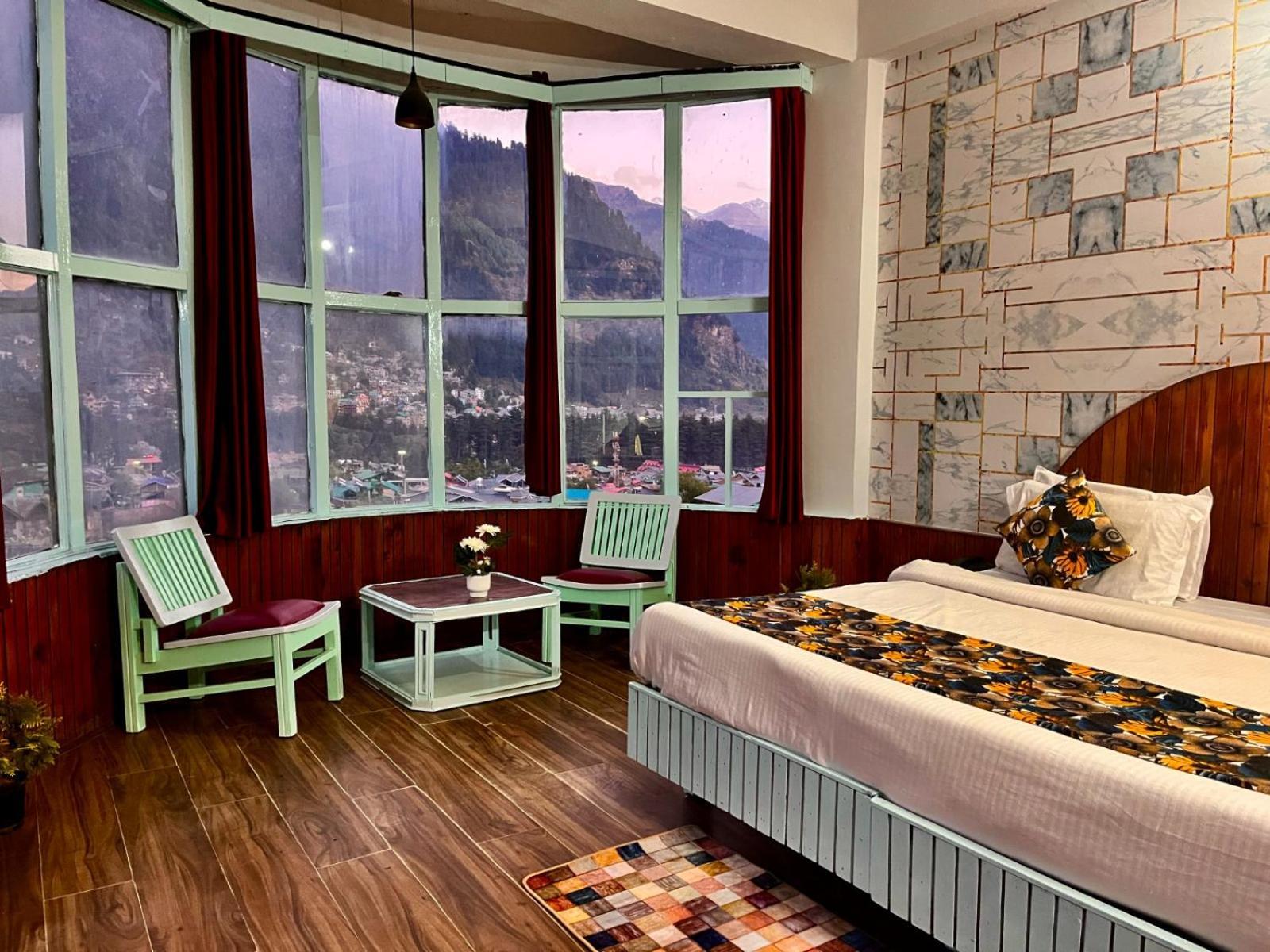 Hadimba Hill View By Hadimba Palace, Manali - Premium Room ! Family Hotel ! Parking ! Near Hadimba Temple Luaran gambar